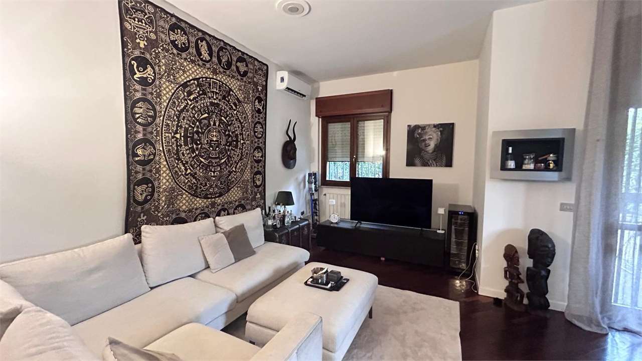 VENDITA 3 Locali, Monza, 445.000 Euro