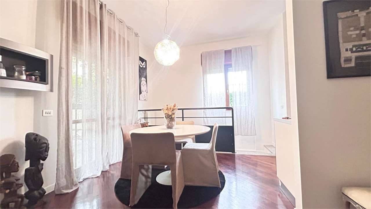 VENDITA 3 Locali, Monza, 445.000 Euro