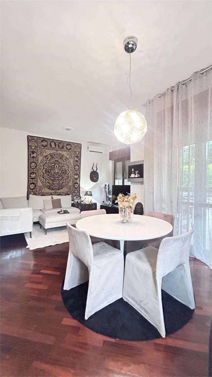 VENDITA 3 Locali, Monza, 445.000 Euro