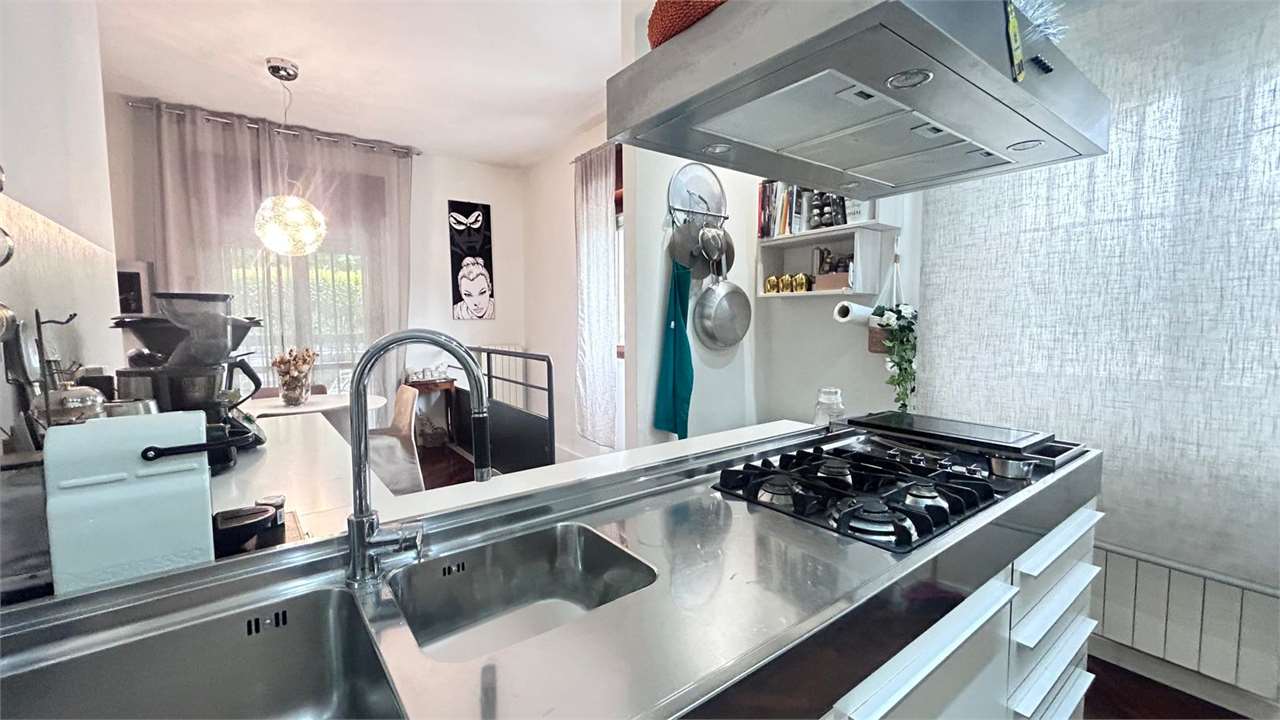 VENDITA 3 Locali, Monza, 445.000 Euro