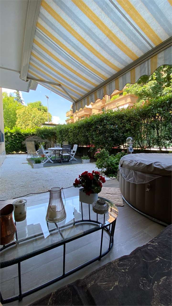 VENDITA 3 Locali, Monza, 445.000 Euro