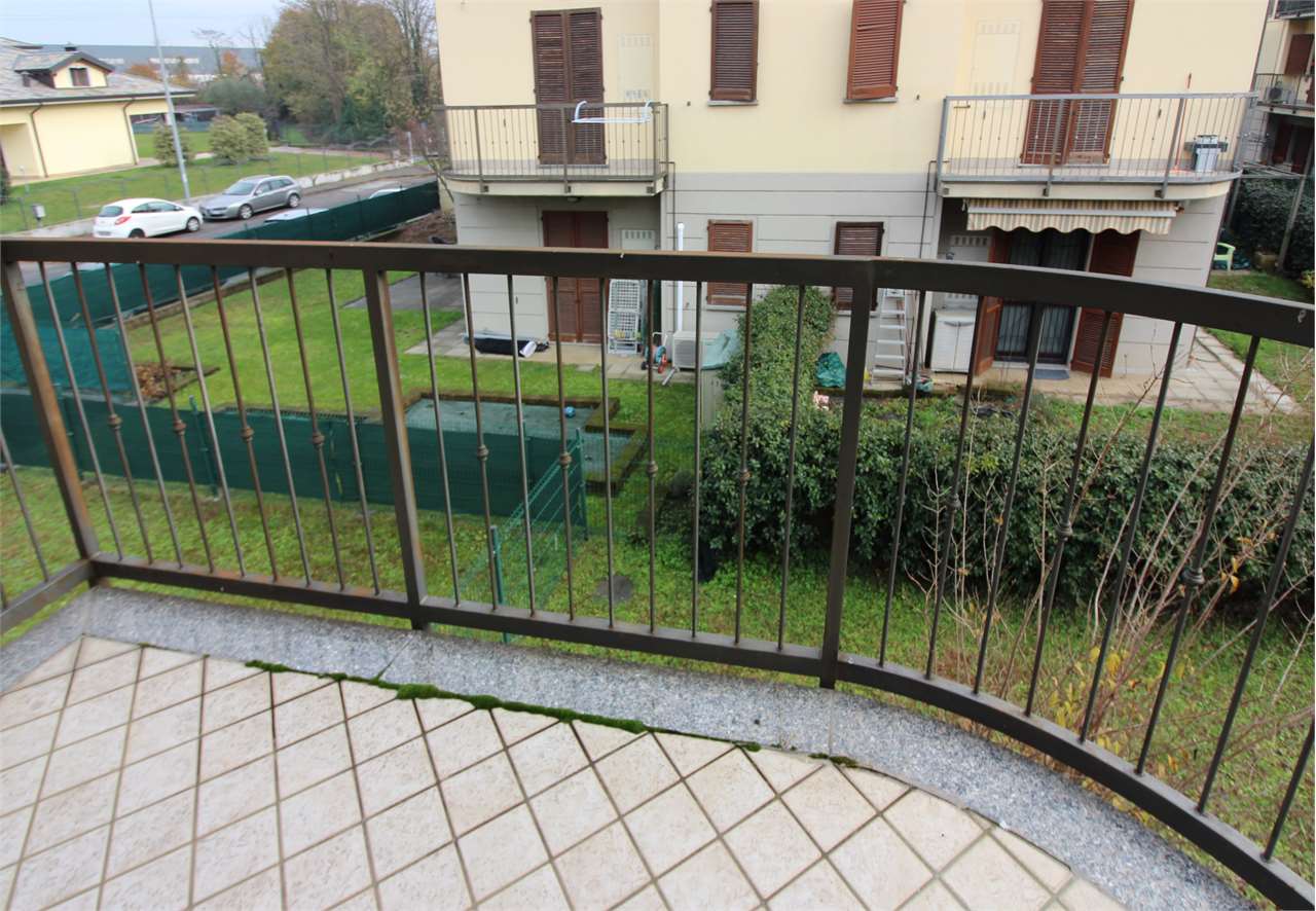 AFFITTO 2 Locali, Basiano, 590 Euro