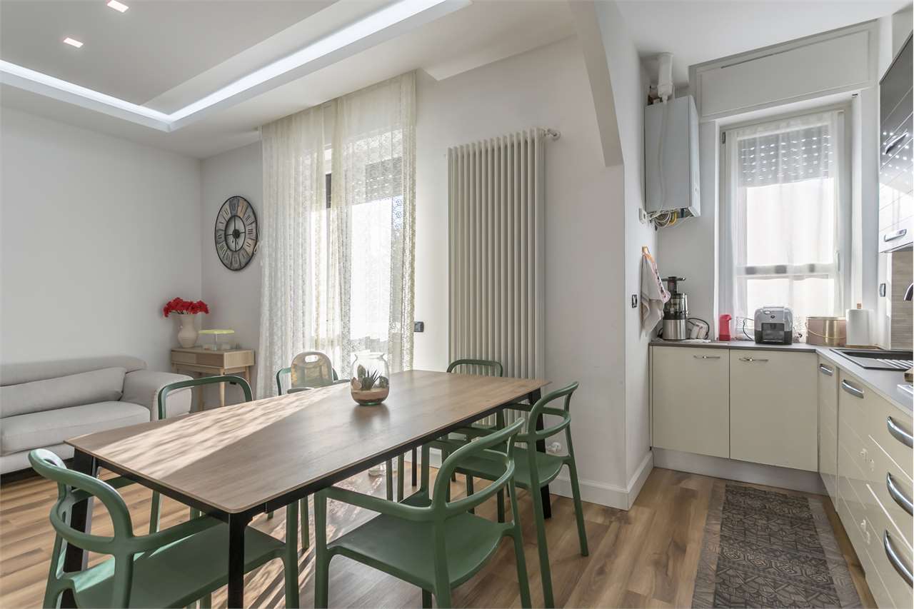 VENDITA 3 Locali, Carugate, 280.000 Euro