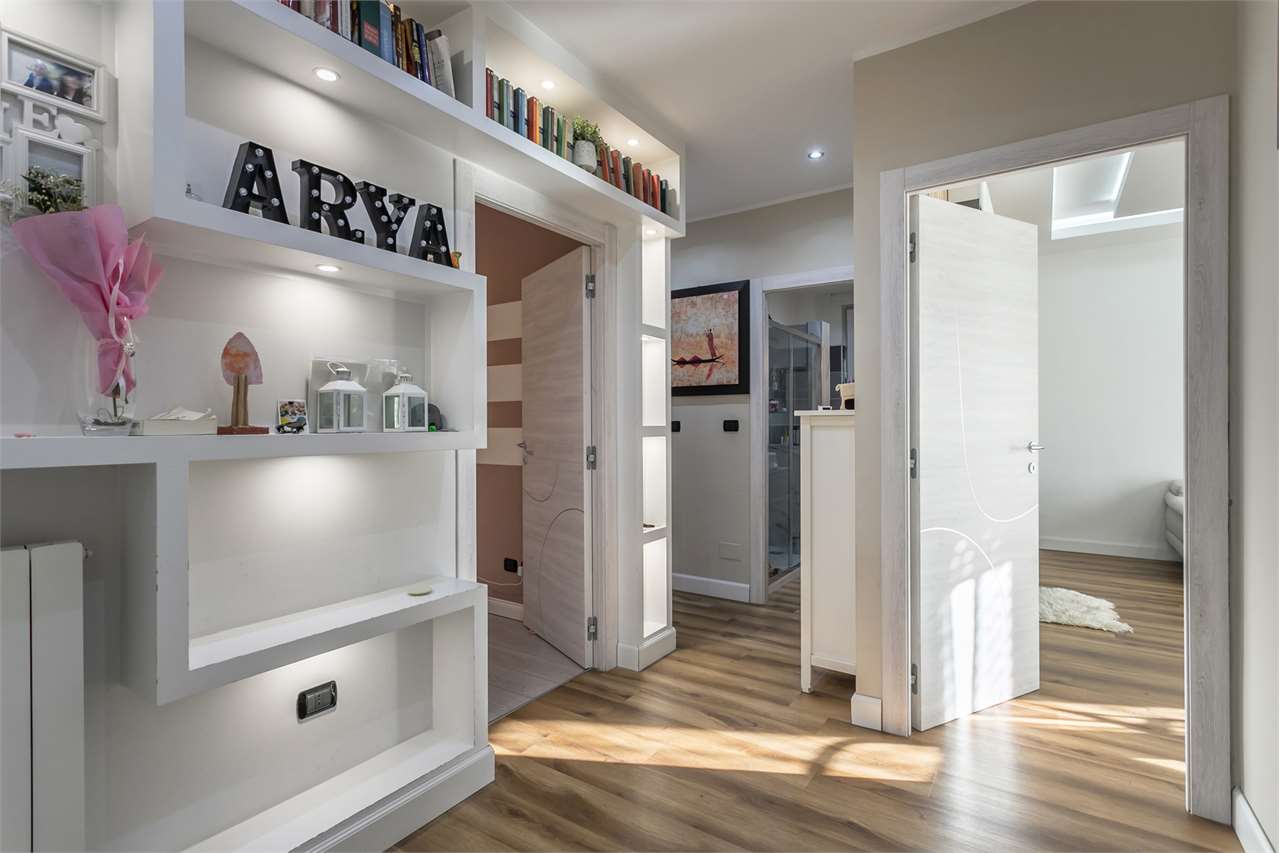 VENDITA 3 Locali, Carugate, 280.000 Euro