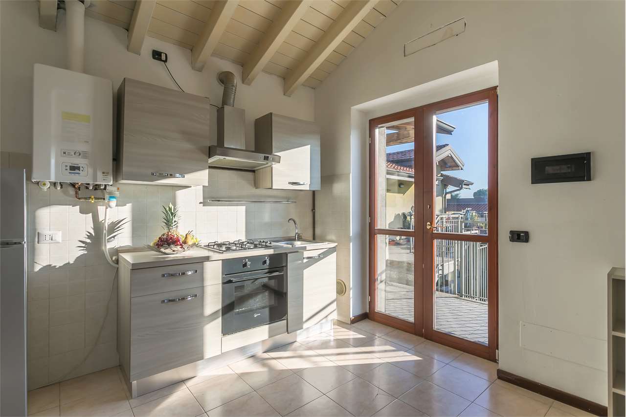 VENDITA 2 Locali, Pozzo d'Adda, 95.000 Euro