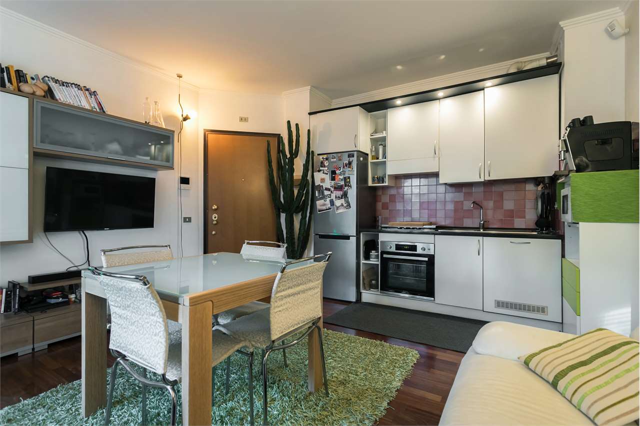 VENDITA 2 Locali, Vimercate, 152.000 Euro