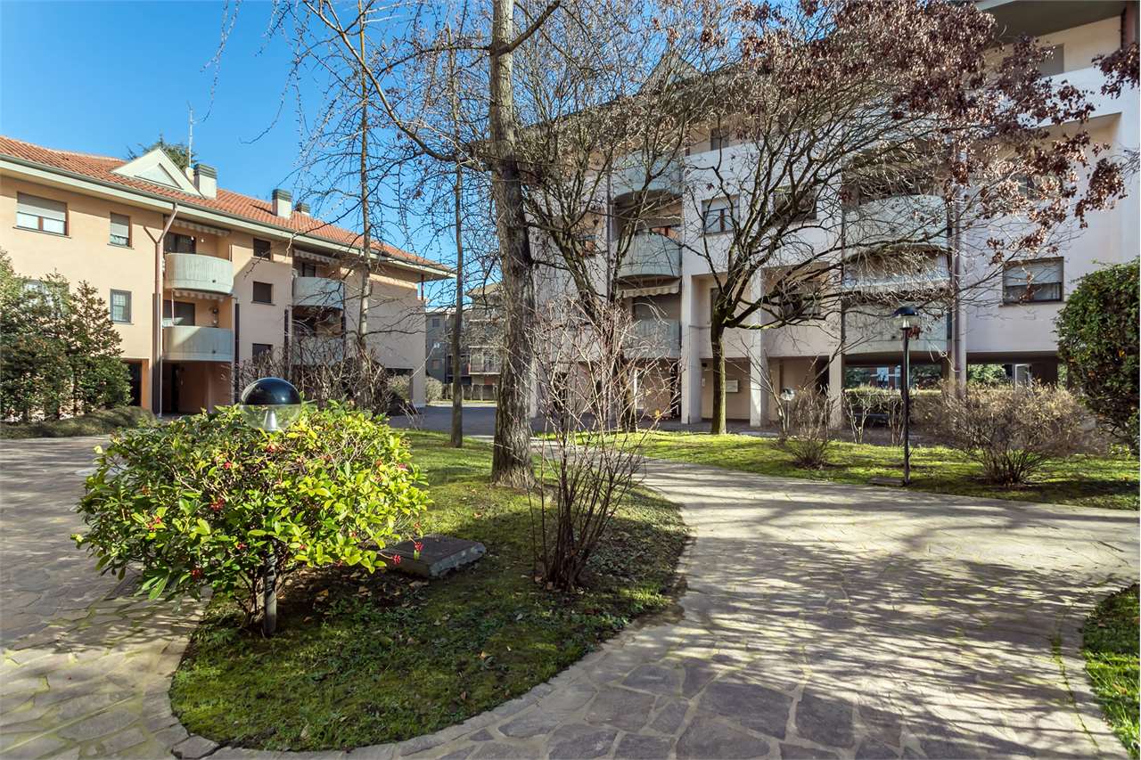 VENDITA 2 Locali, Vimercate, 152.000 Euro