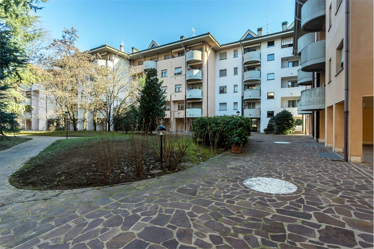 VENDITA 2 Locali, Vimercate, 152.000 Euro