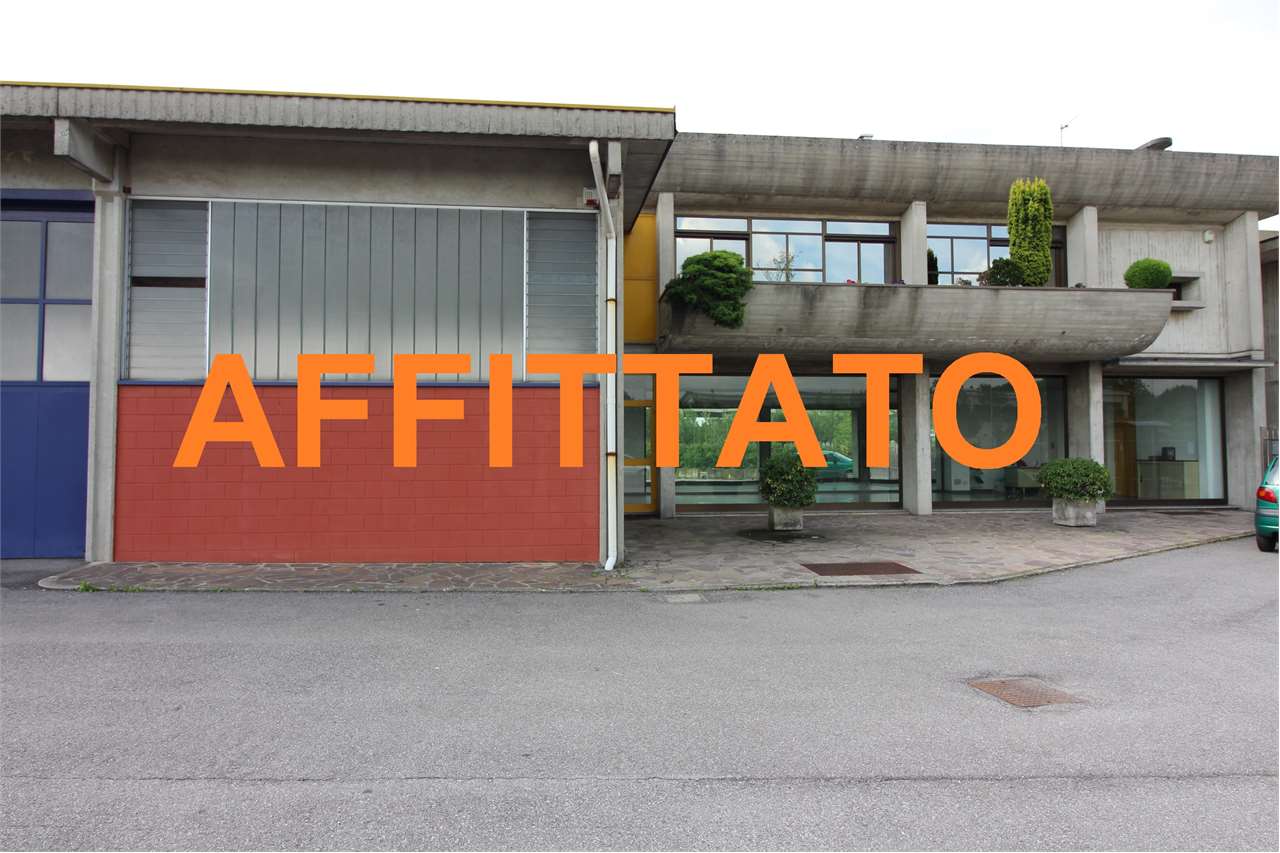 AFFITTO Capannone, Roncello, 1.800 Euro