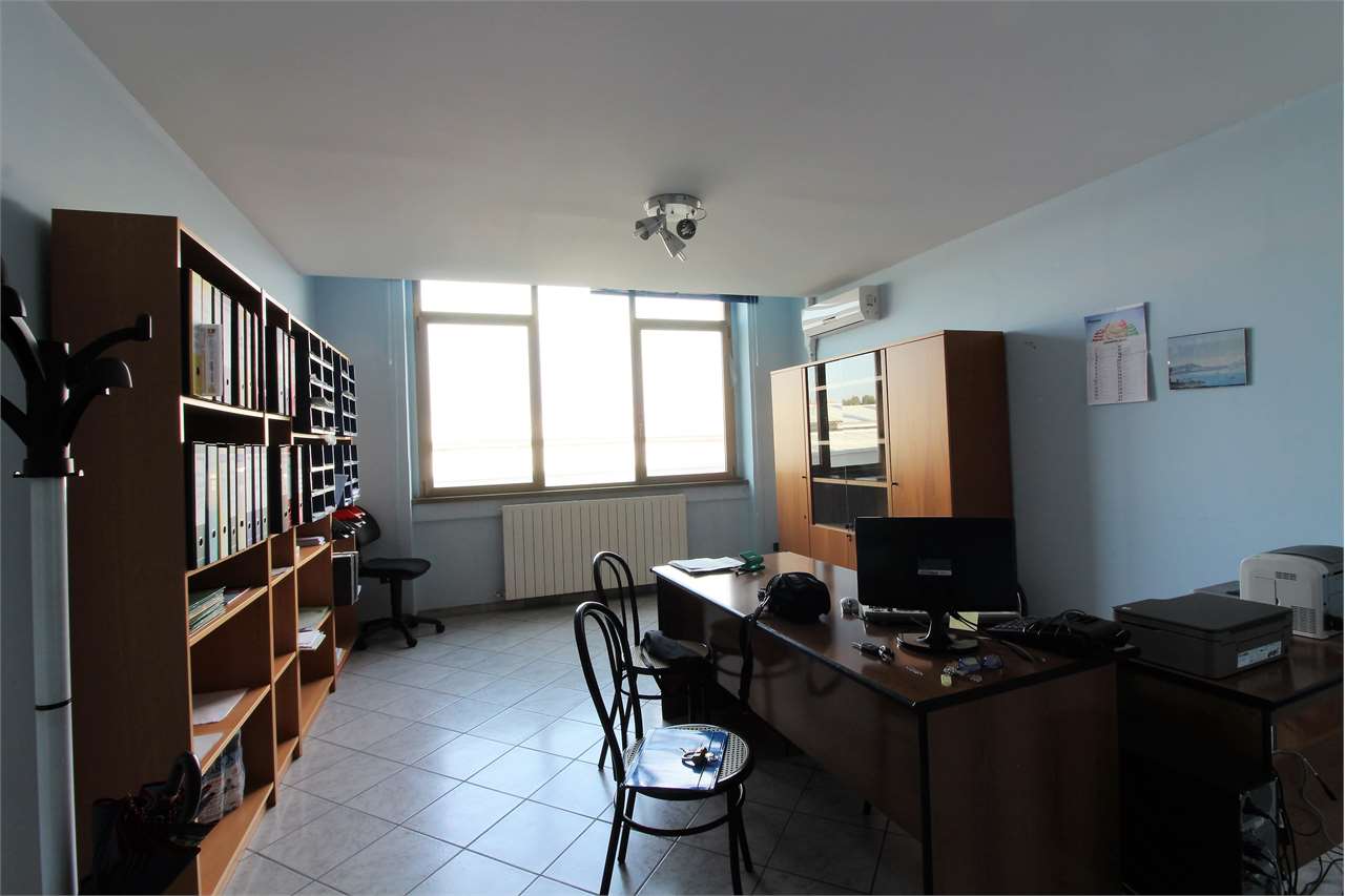 VENDITA Ufficio, Gorgonzola, 125.000 Euro