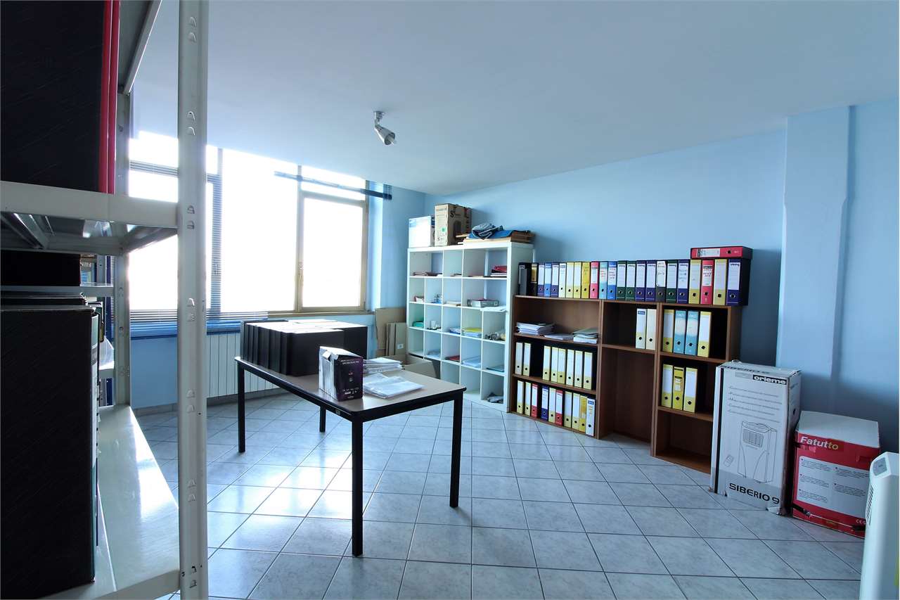 VENDITA Ufficio, Gorgonzola, 125.000 Euro