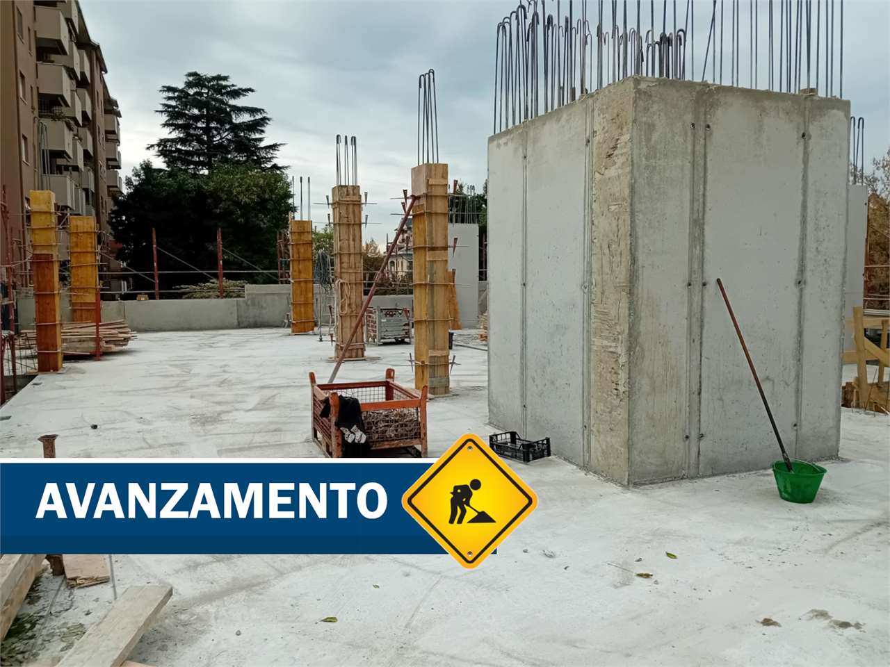 VENDITA 4 Locali, Monza, 653.000 Euro