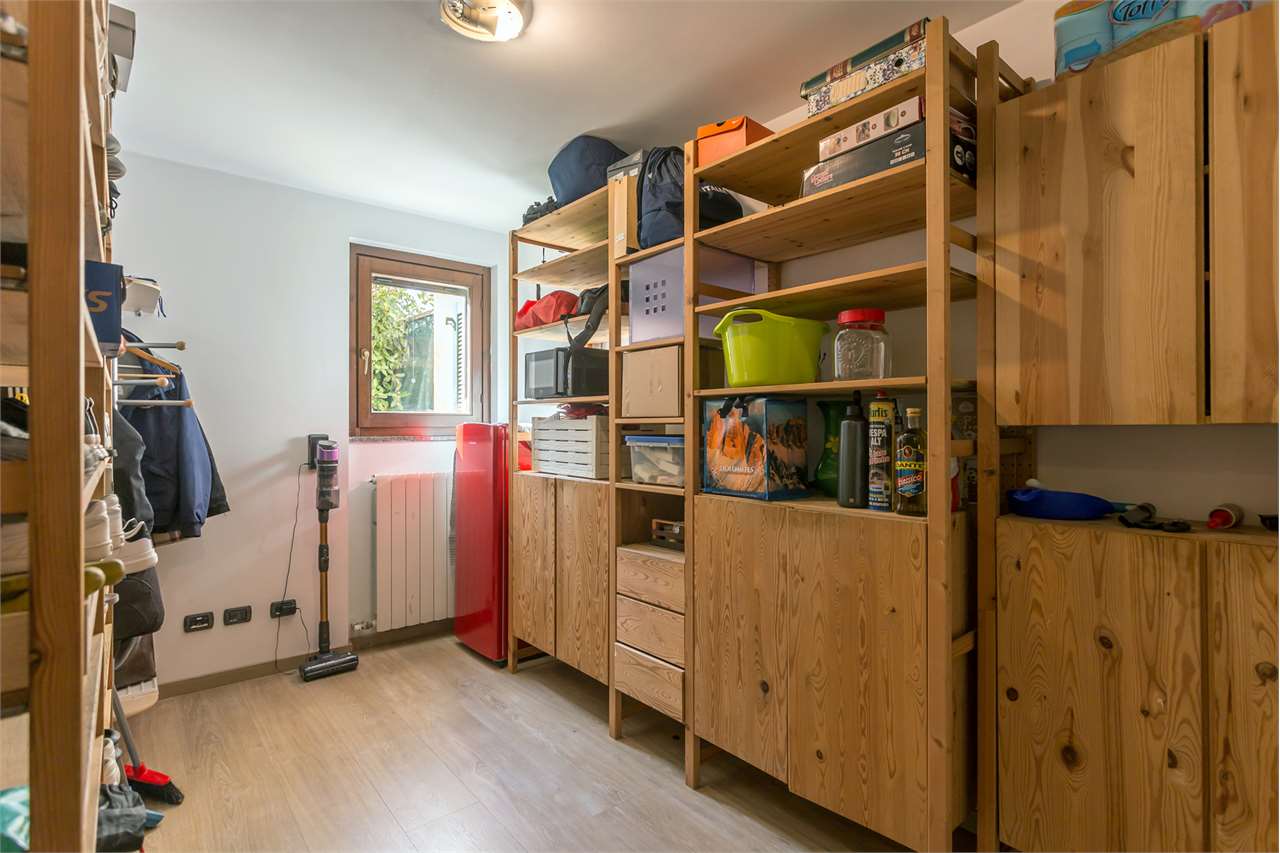 VENDITA 4 Locali, Villasanta, 289.000 Euro