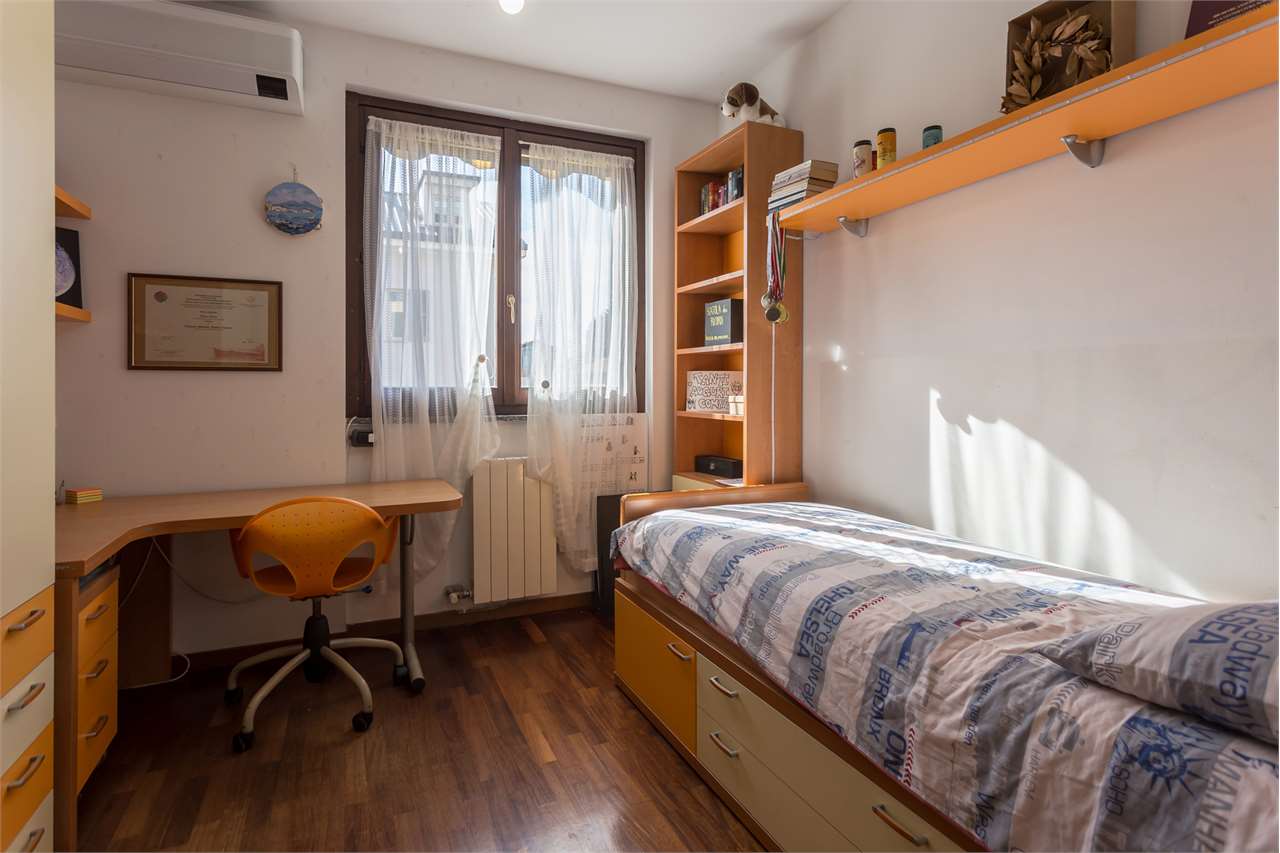 VENDITA 4 Locali, Villasanta, 289.000 Euro