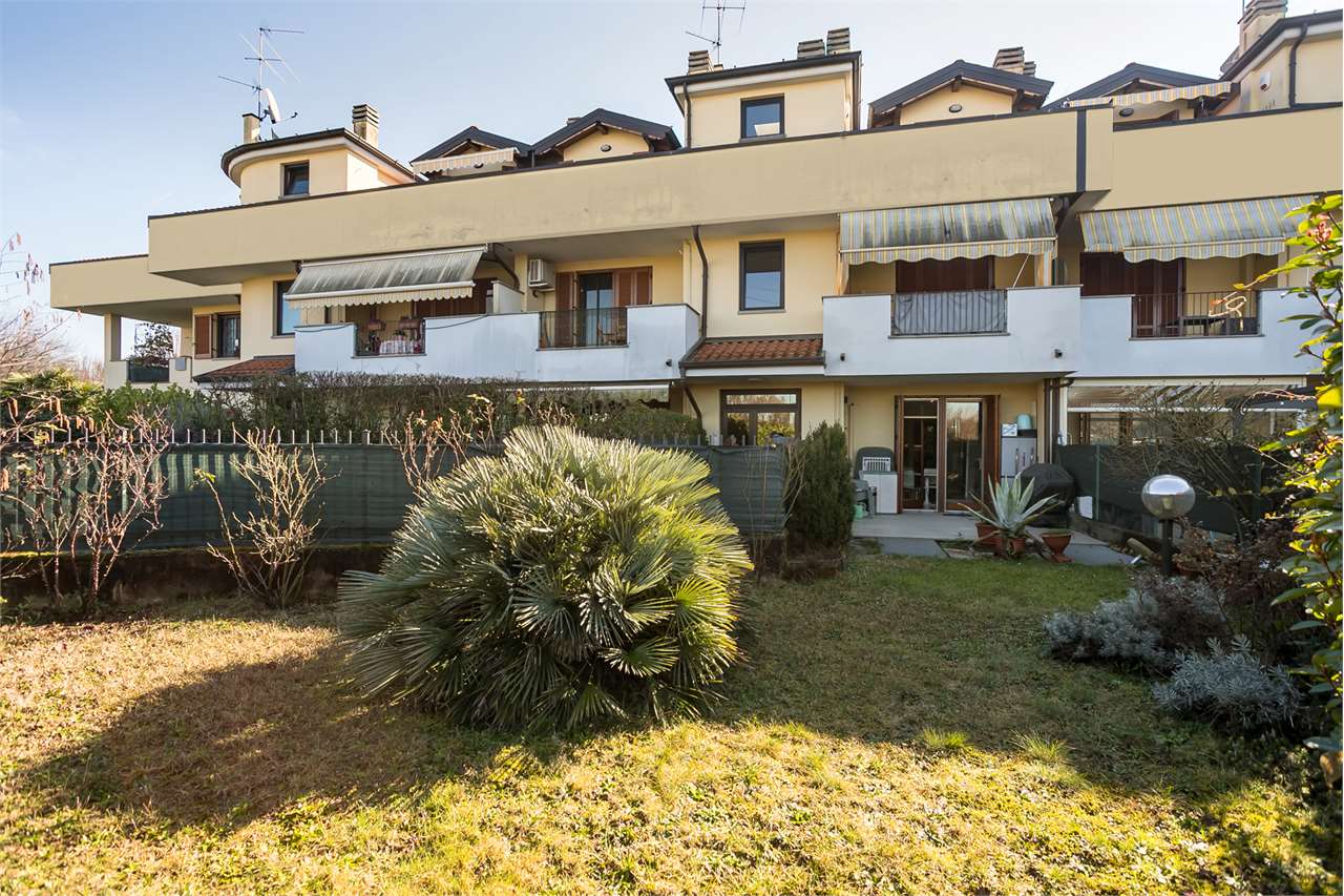 VENDITA 2 Locali, Trezzano Rosa, 147.000 Euro