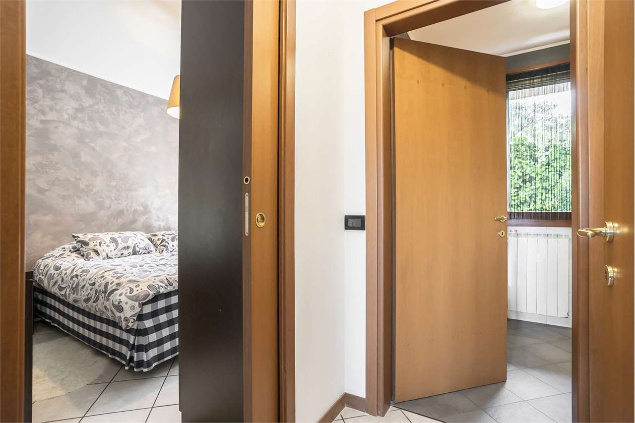 VENDITA 2 Locali, Trezzano Rosa, 147.000 Euro