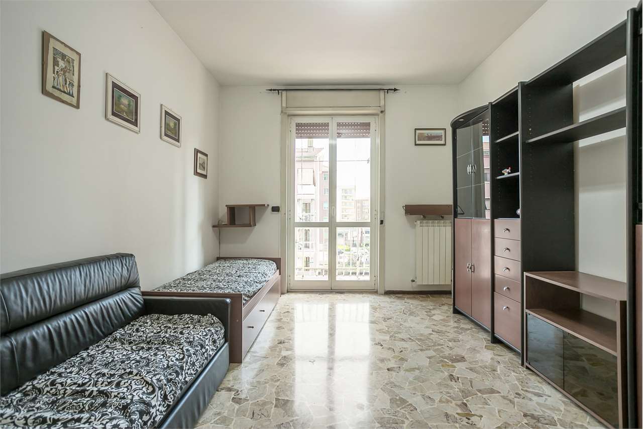 VENDITA 2 Locali, Cologno Monzese, 180.000 Euro