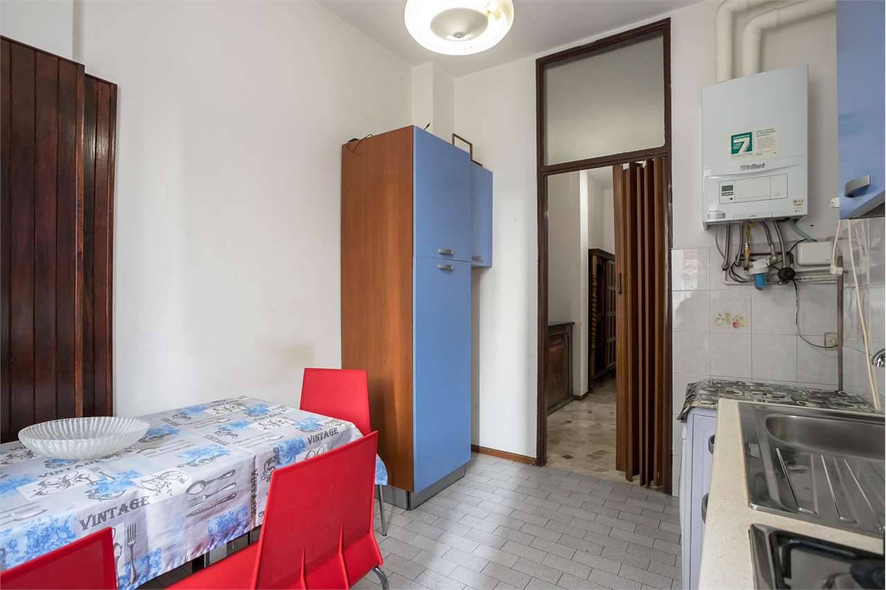 VENDITA 2 Locali, Cologno Monzese, 180.000 Euro