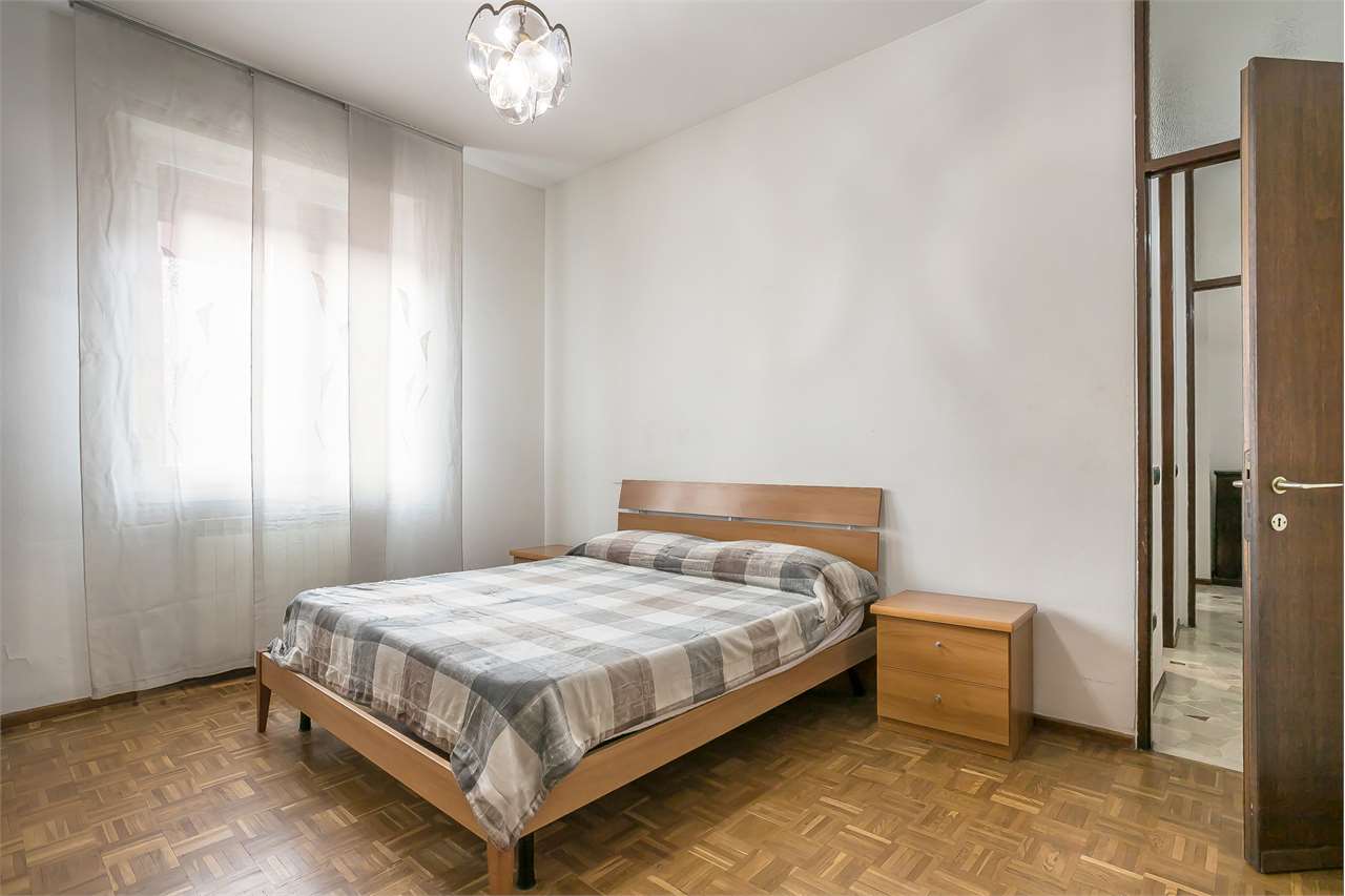 VENDITA 2 Locali, Cologno Monzese, 180.000 Euro