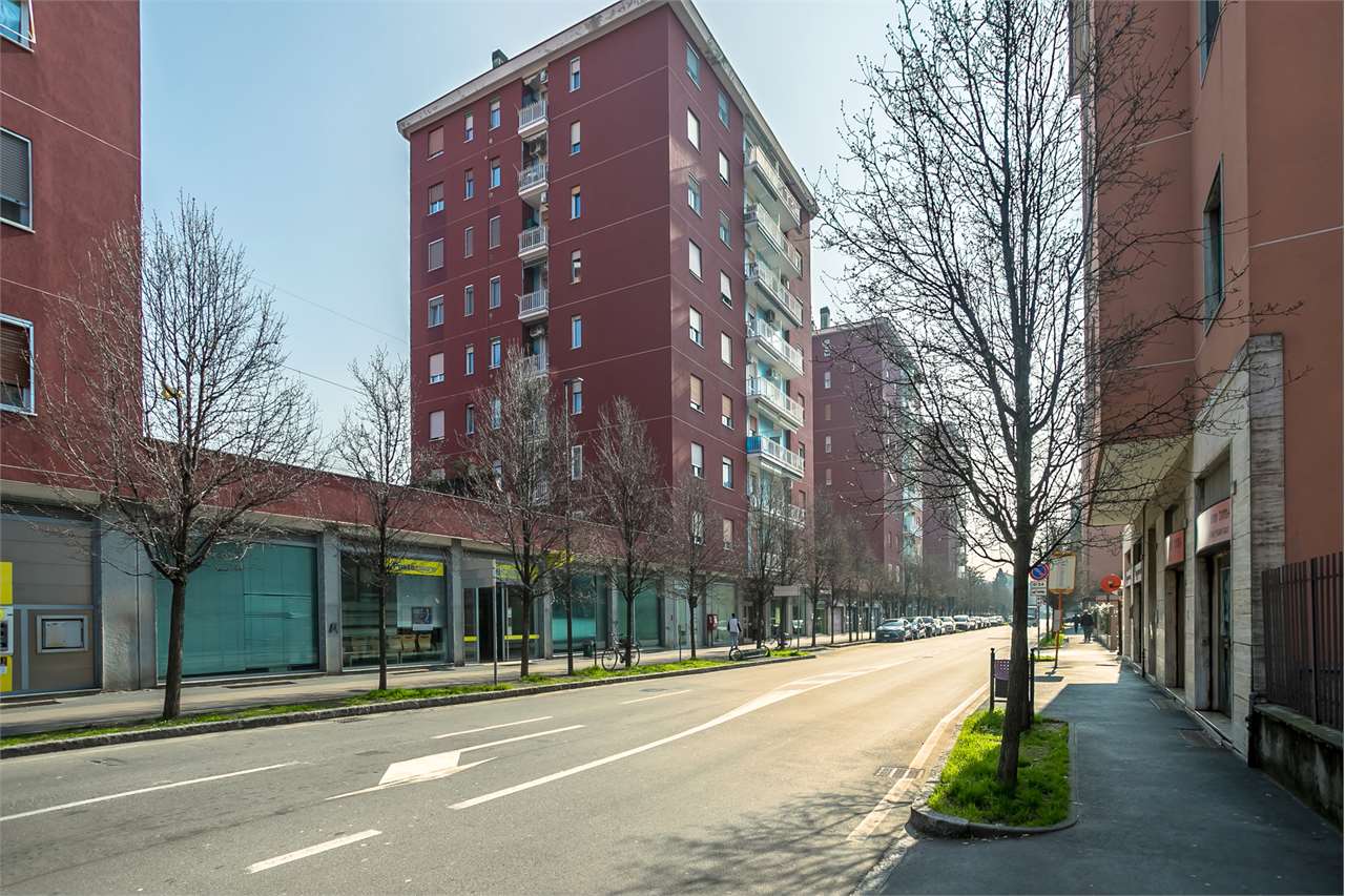 VENDITA 2 Locali, Cologno Monzese, 180.000 Euro