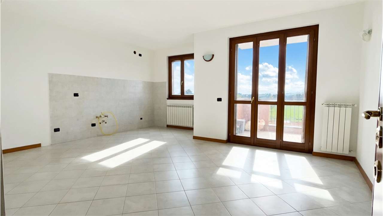 AFFITTO 3 Locali, Basiano, 780 Euro