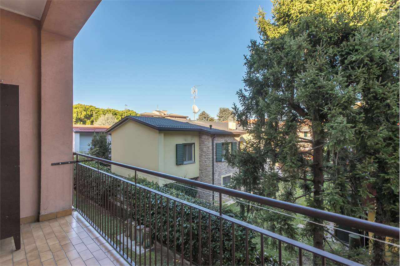 VENDITA 3 Locali, Carugate, 278.000 Euro