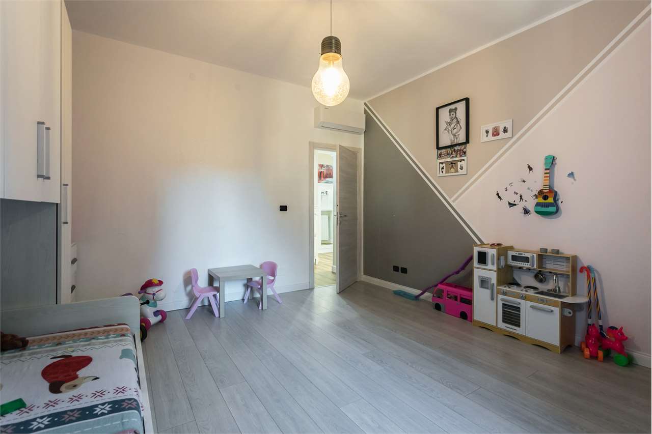 VENDITA 3 Locali, Carugate, 270.000 Euro