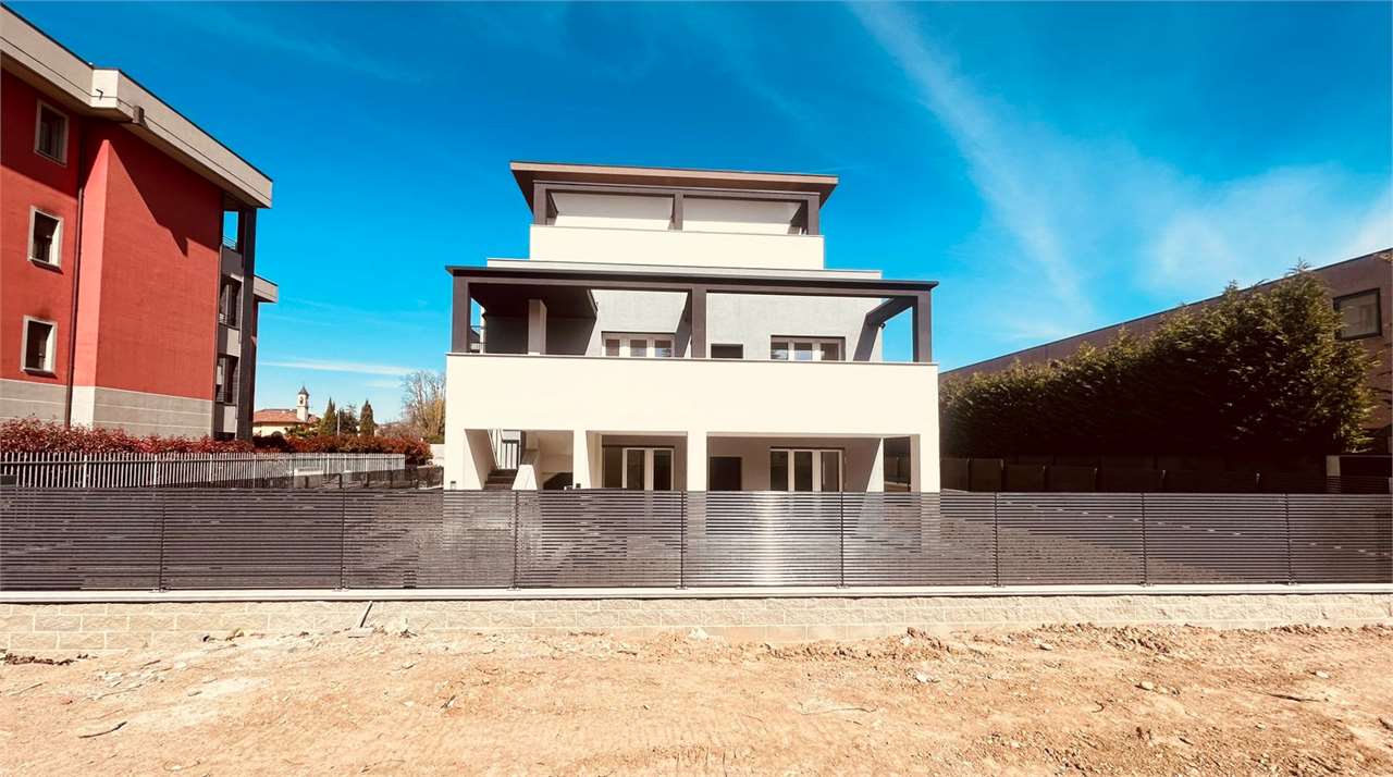 VENDITA 4 Locali, Lissone, 350.000 Euro