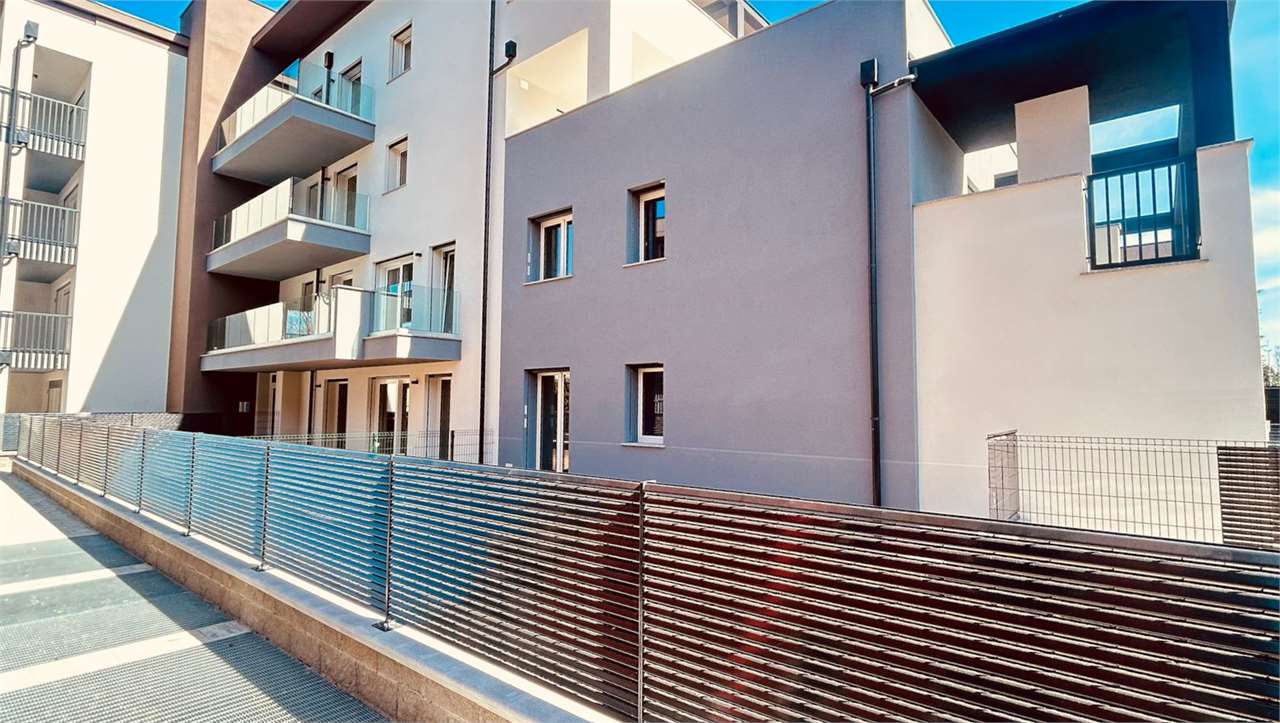 VENDITA 4 Locali, Lissone, 350.000 Euro