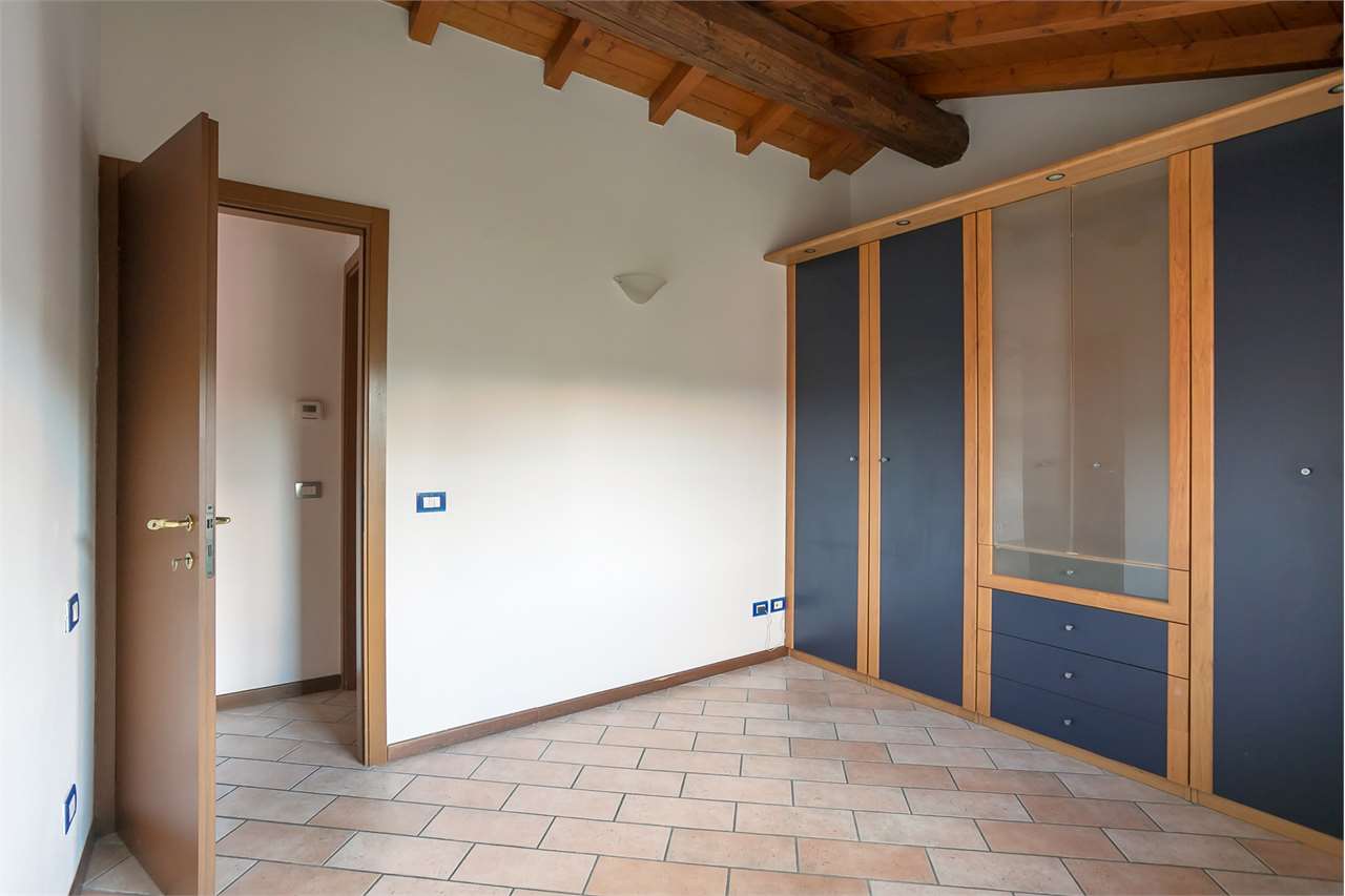 VENDITA 2 Locali, Trezzano Rosa, 85.000 Euro