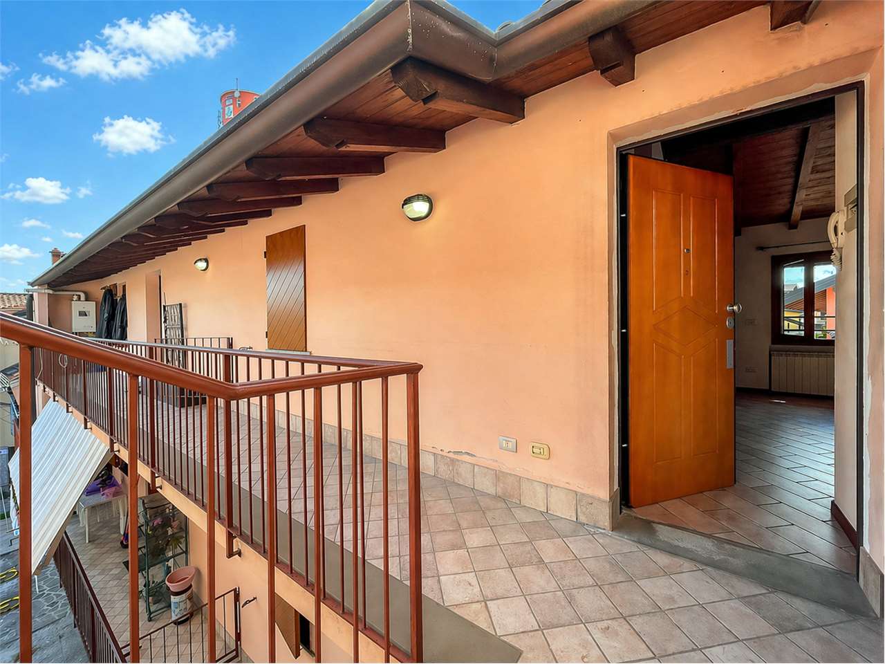 VENDITA 2 Locali, Trezzano Rosa, 85.000 Euro