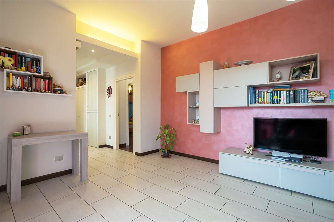 VENDITA 3 Locali, Arcore, 178.000 Euro