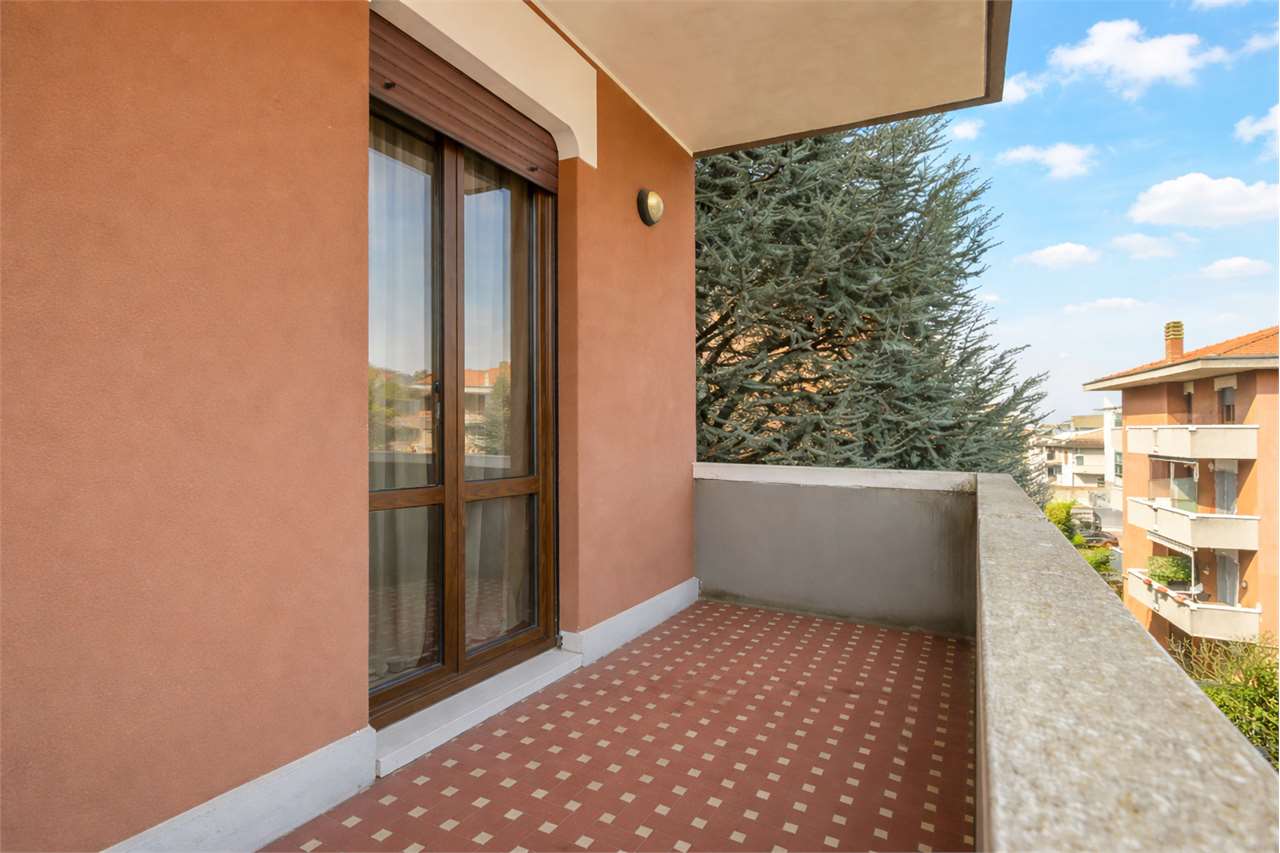VENDITA 3 Locali, Arcore, 178.000 Euro