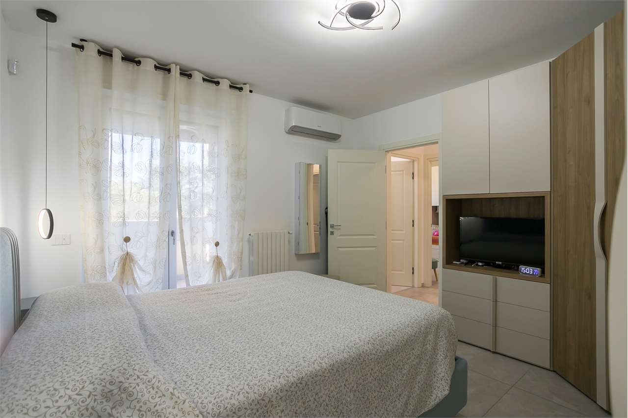 VENDITA 3 Locali, Milano, 586.000 Euro