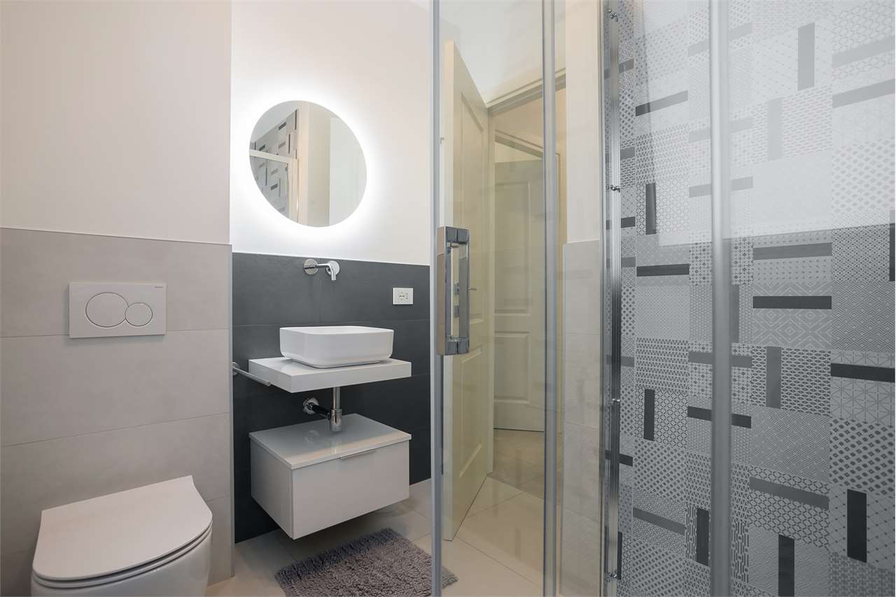 VENDITA 3 Locali, Milano, 586.000 Euro