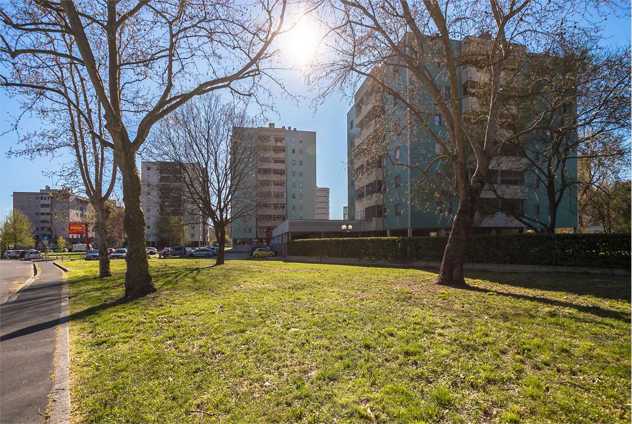VENDITA 3 Locali, Milano, 586.000 Euro