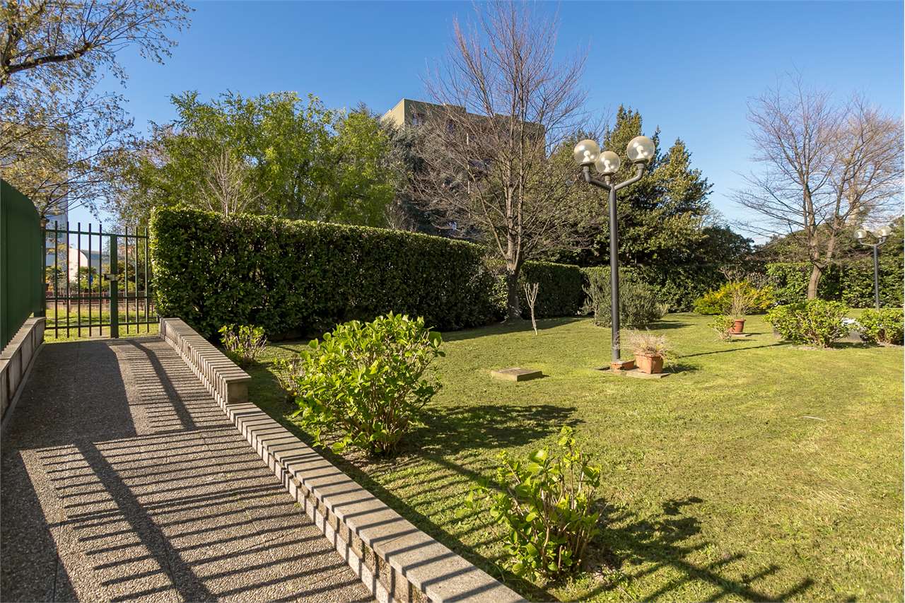VENDITA 3 Locali, Milano, 586.000 Euro