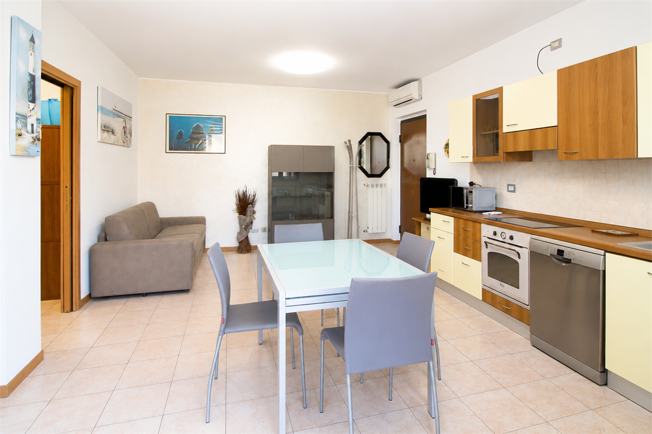 AFFITTO 2 Locali, Pozzo d'Adda, 650 Euro