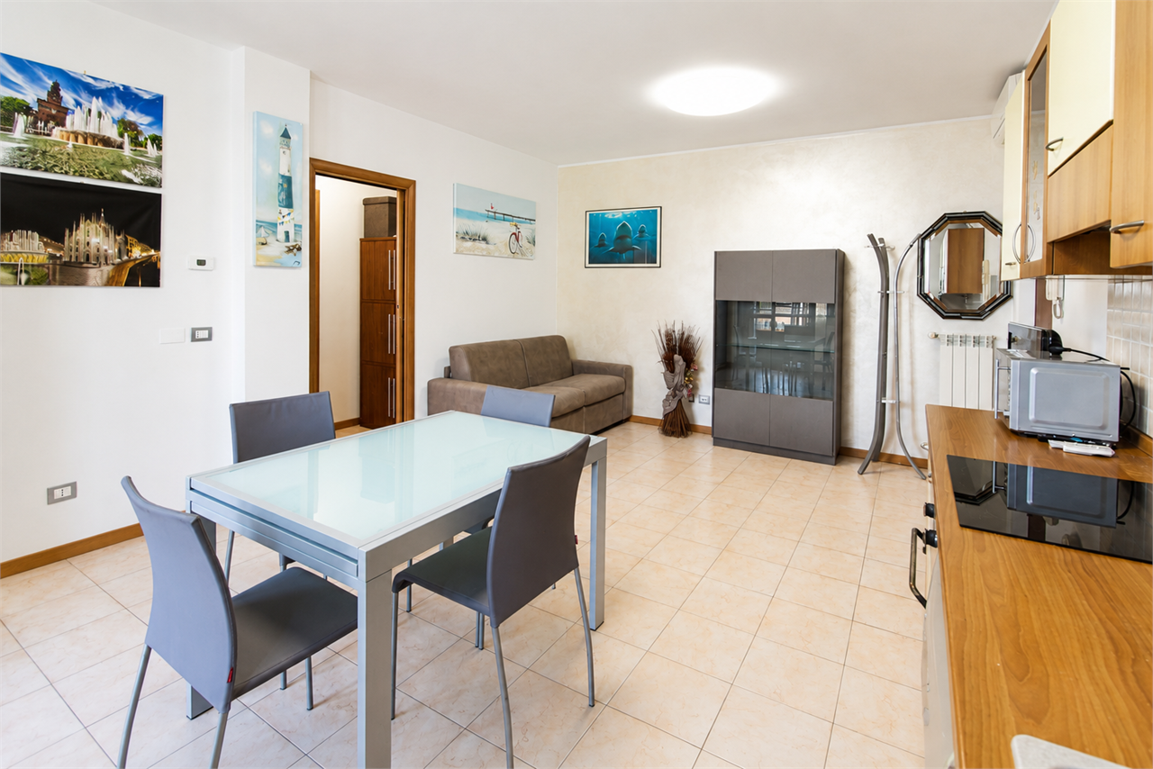 AFFITTO 2 Locali, Pozzo d'Adda, 650 Euro