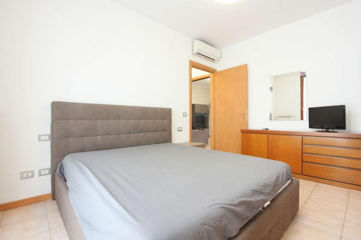 AFFITTO 2 Locali, Pozzo d'Adda, 650 Euro