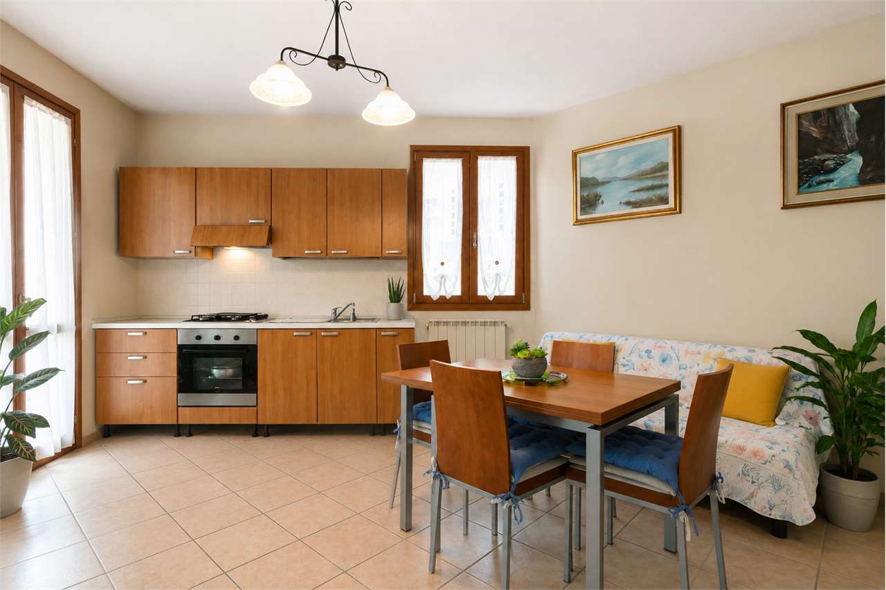VENDITA 2 Locali, Bellinzago Lombardo, 105.000 Euro