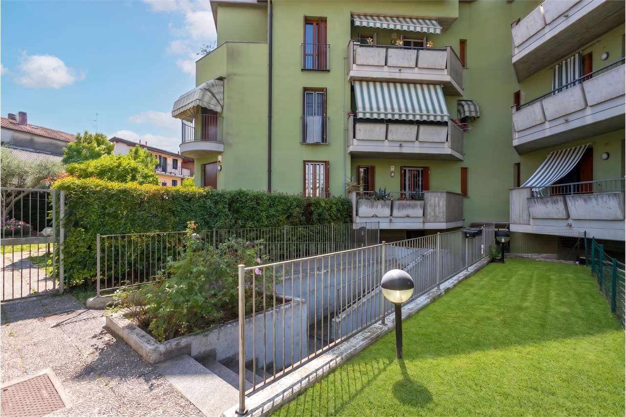 VENDITA 2 Locali, Bellinzago Lombardo, 105.000 Euro