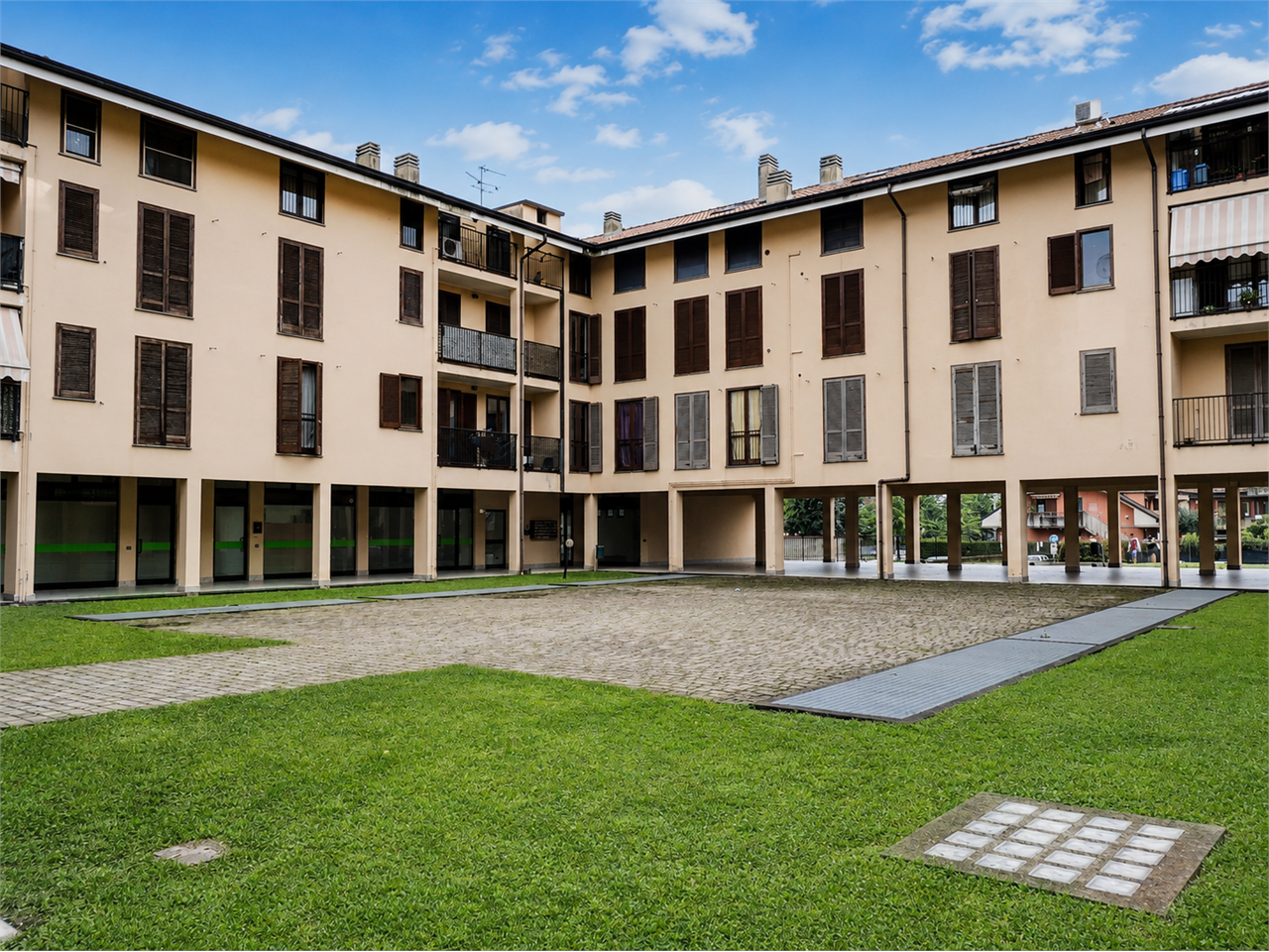 AFFITTO 2 Locali, Grezzago, 500 Euro