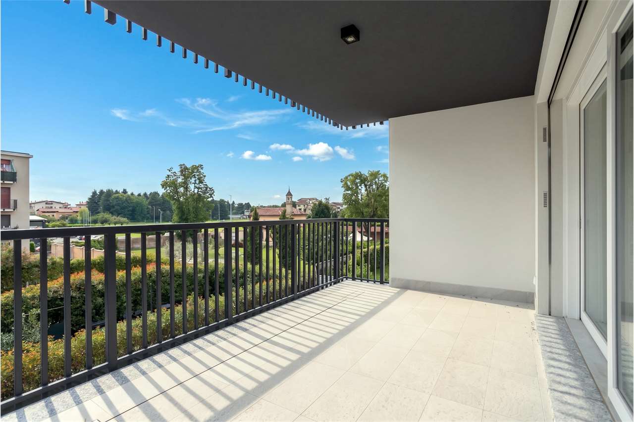 VENDITA 4 Locali, Vedano al Lambro, 350.000 Euro