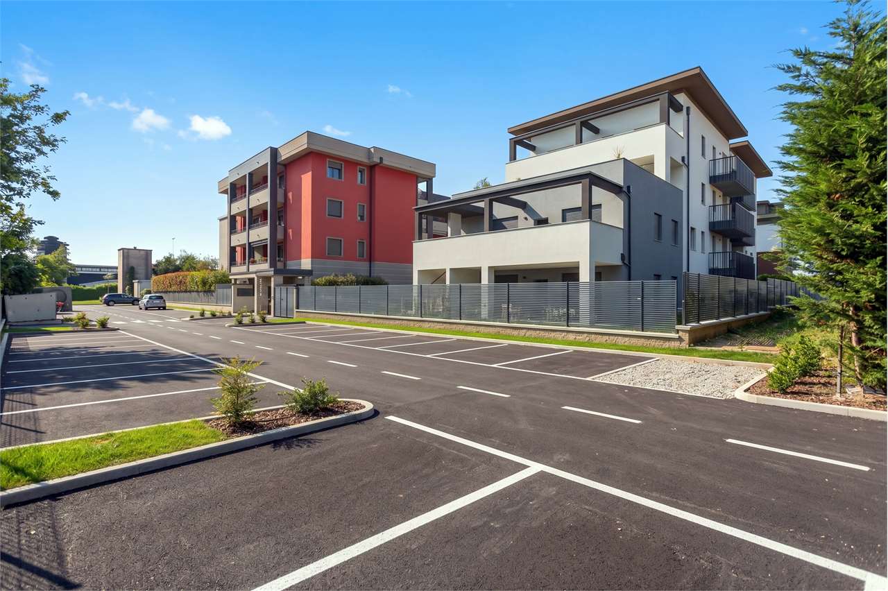 VENDITA 4 Locali, Lissone, 350.000 Euro