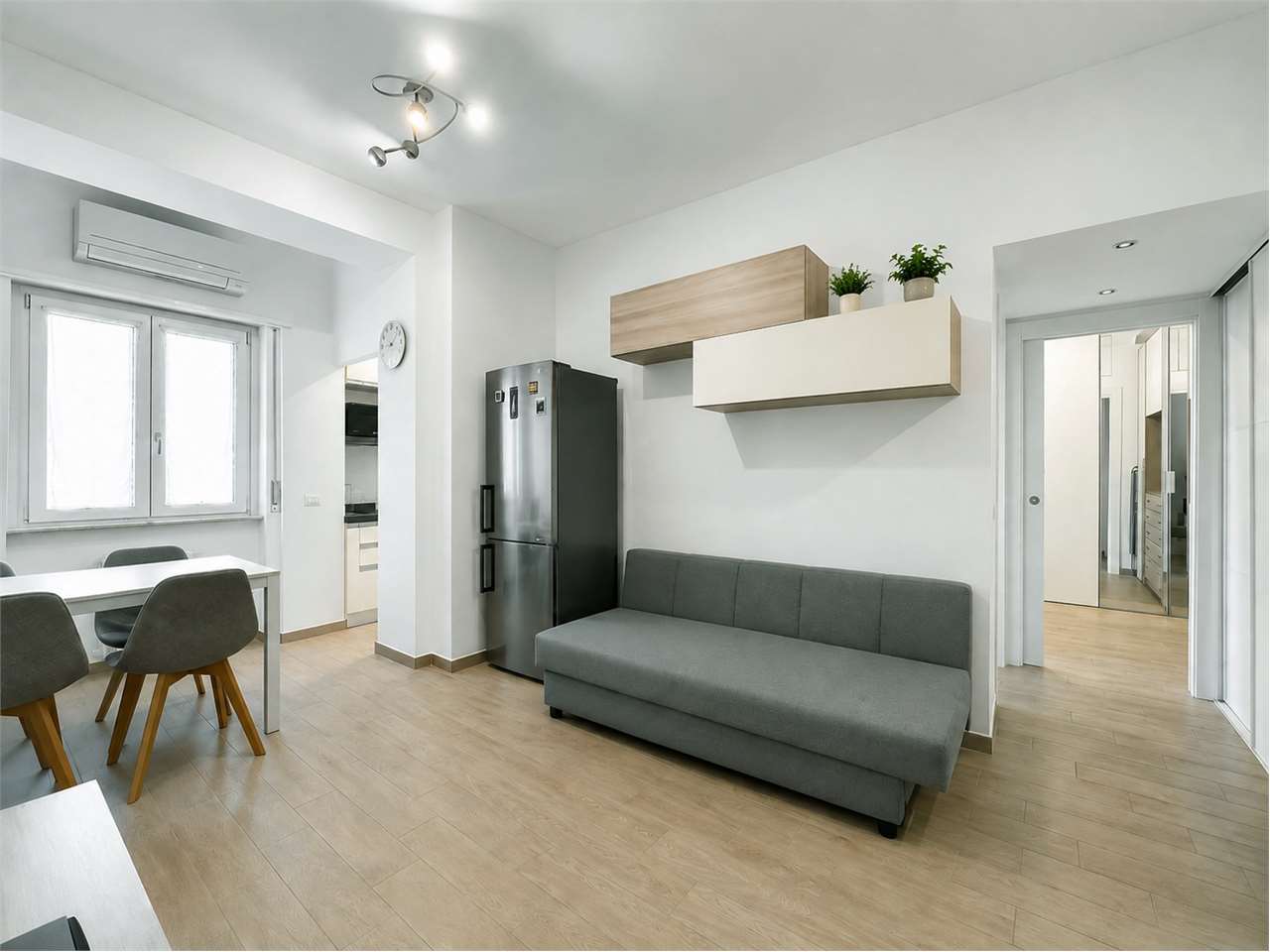 VENDITA 2 Locali, Milano, 319.000 Euro
