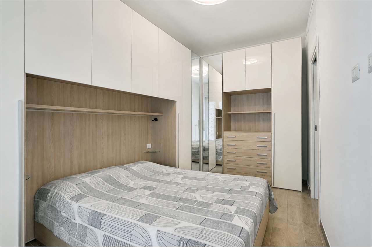 VENDITA 2 Locali, Milano, 319.000 Euro