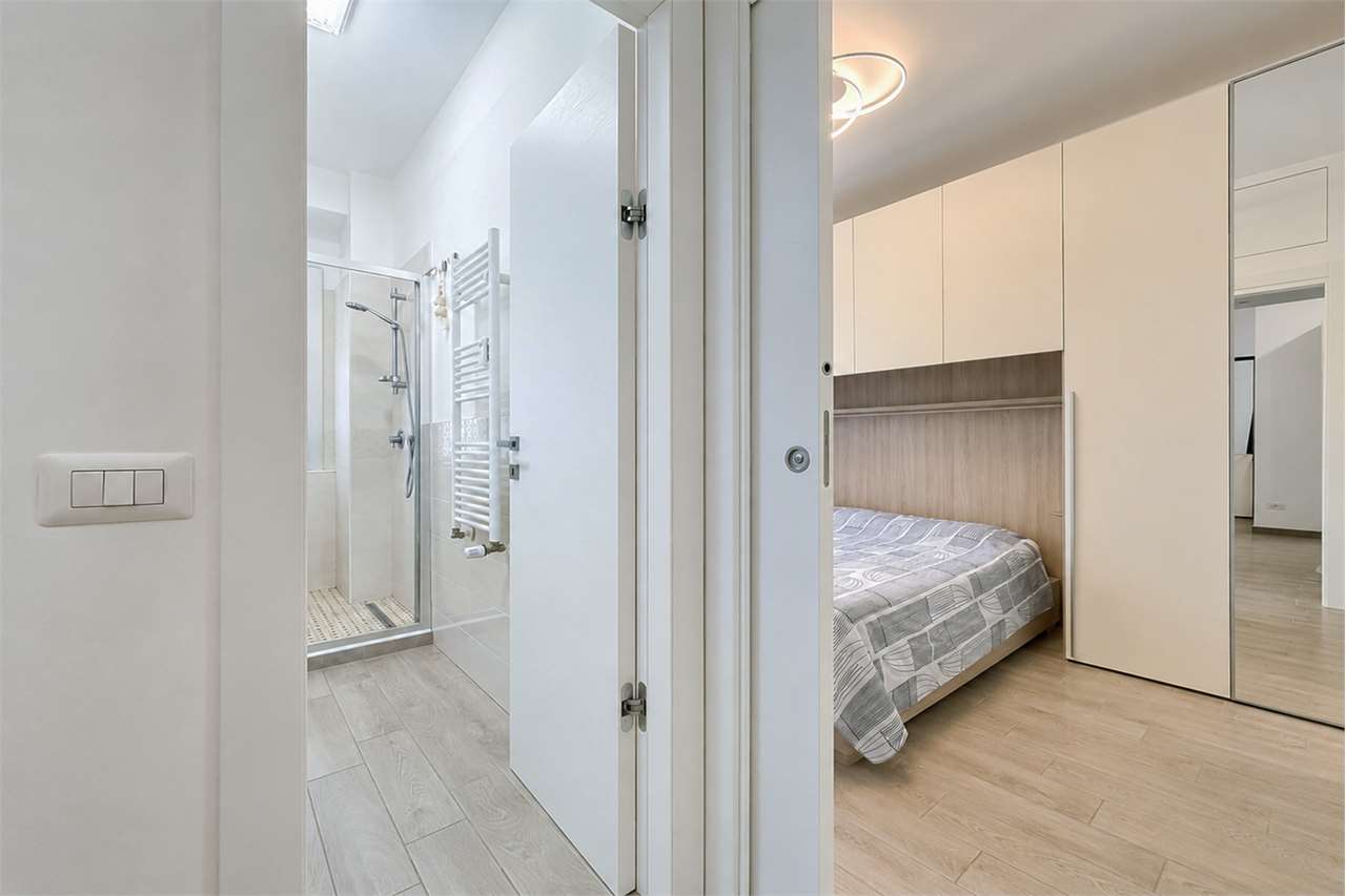 VENDITA 2 Locali, Milano, 319.000 Euro
