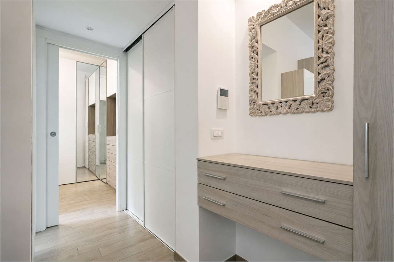 VENDITA 2 Locali, Milano, 319.000 Euro