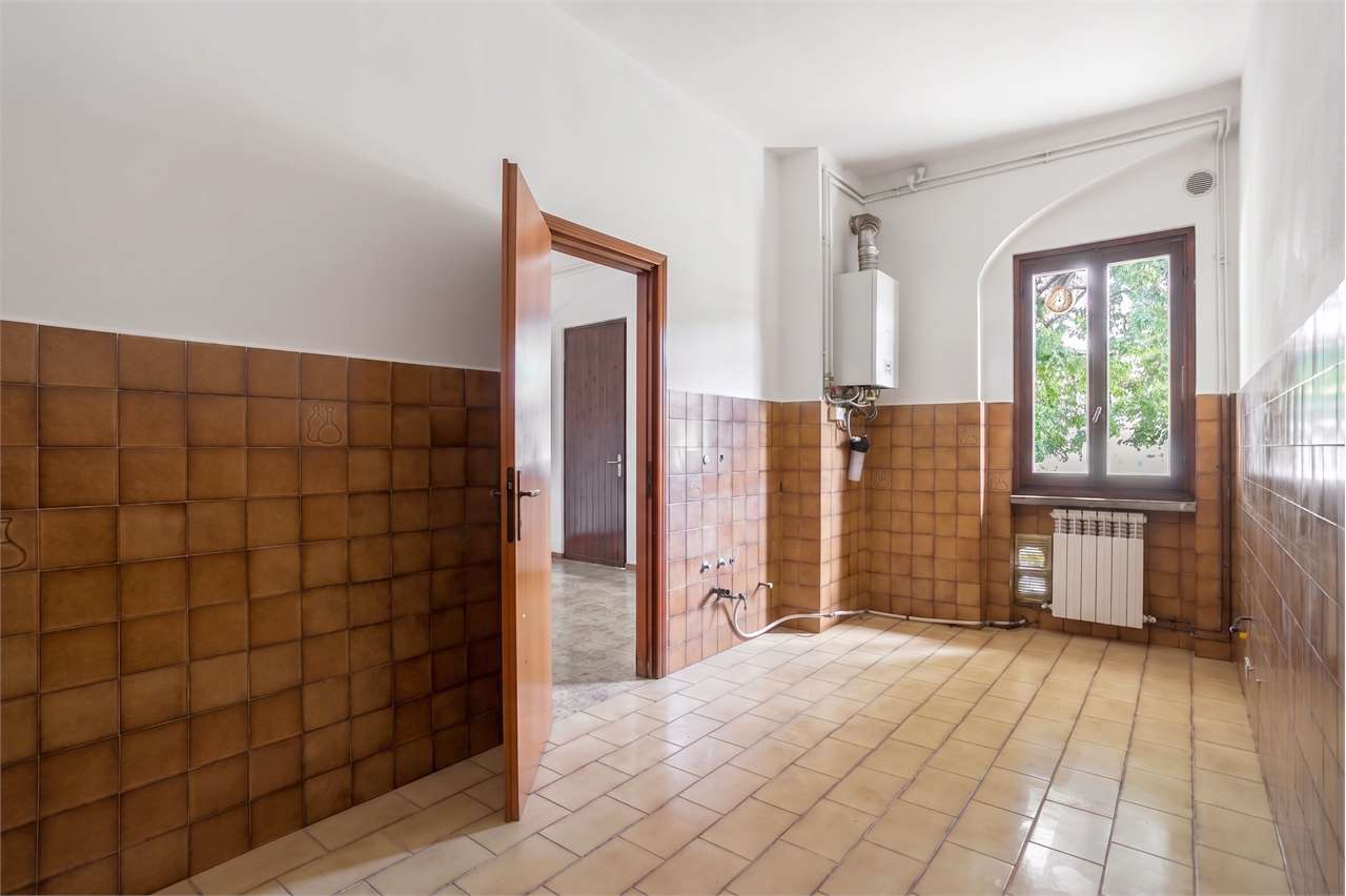 VENDITA 3 Locali, Brembate, 120.000 Euro